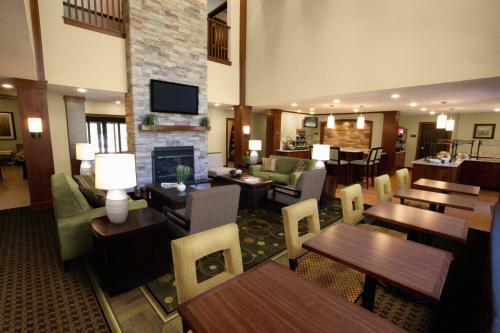 Hotel Staybridge Suites - Johnson City