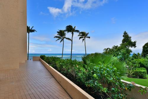 Royal Kahana 104 Apartment