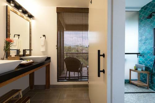 Apartamento New! Updated! Modern, Maui Beachfront With Central A/c Condo