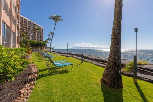 Royal Kahana 210