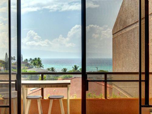 Kahana Villa E610