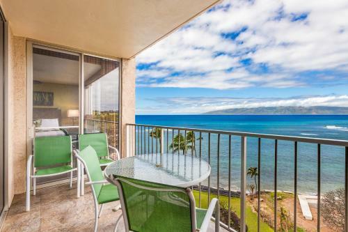Royal Kahana 706
