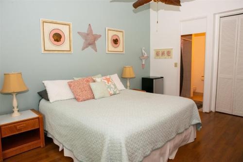 155 West 1 Bedroom, 2 Bath + Loft