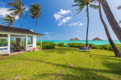 Lanikai Oceanside