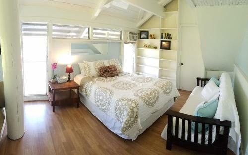 Kailua Beachside 2bed/2bath
