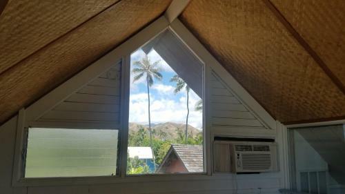 Kailua Beachside 2bed/2bath