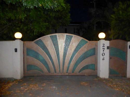 3br Condo On Beautiful Kailua Beach