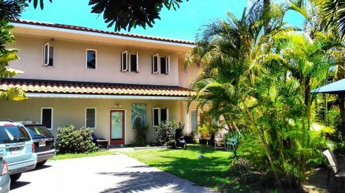 3br Condo On Beautiful Kailua Beach