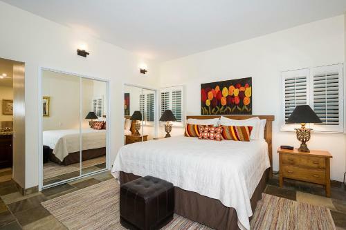 Villa Royal Sea Cliff 109