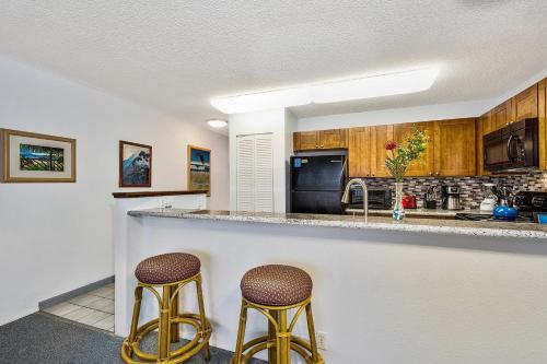 Sea Village 3-317