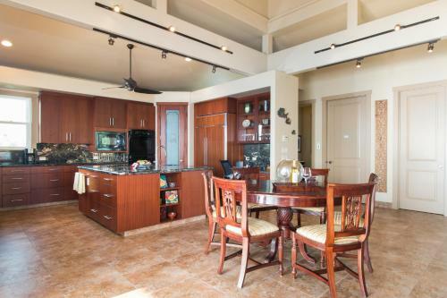 Villa Hale Moana Kona