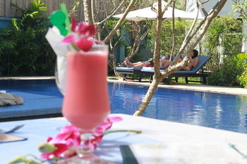 Frangipani Villa Hotel