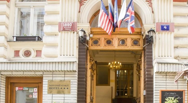 Novomestsky Hotel