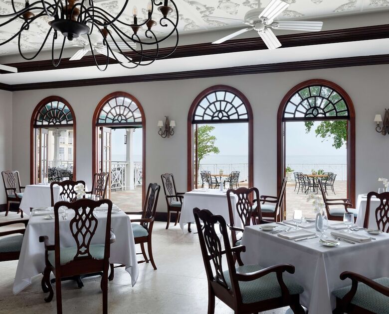 Hotel Sandals Royal Plantation