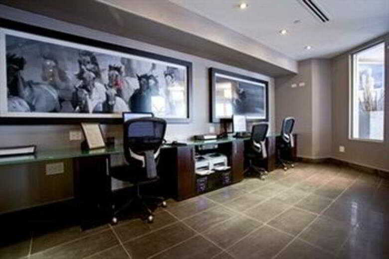 Hotel Sandman Signature Edmonton South