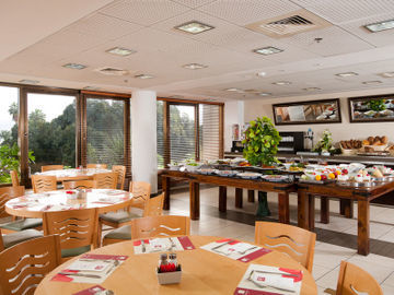 Hotel Leonardo Tiberias