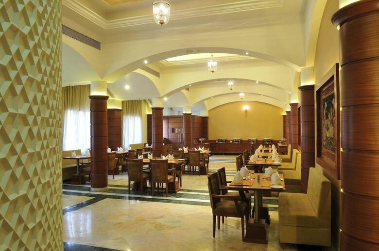 Hotel Cambay Spa & Resort