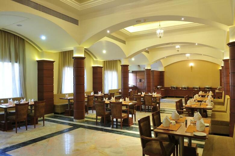 Hotel Cambay Spa & Resort