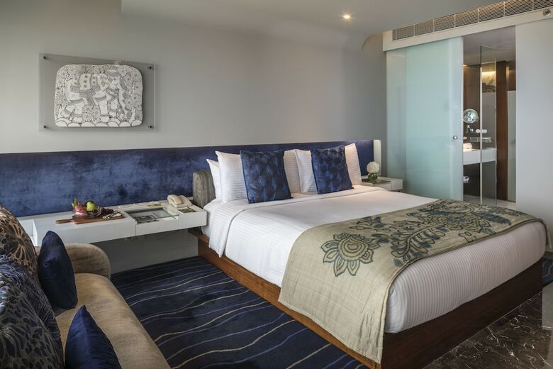 Hotel The Park Hyderabad