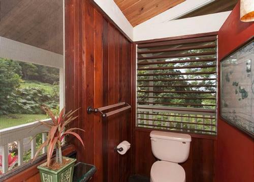 Villa Orchid Inn