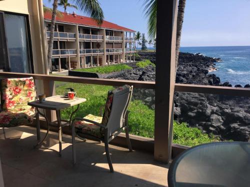 Kona Surf & Racquet Club 4-204