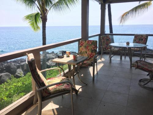 Kona Surf & Racquet Club 4-204