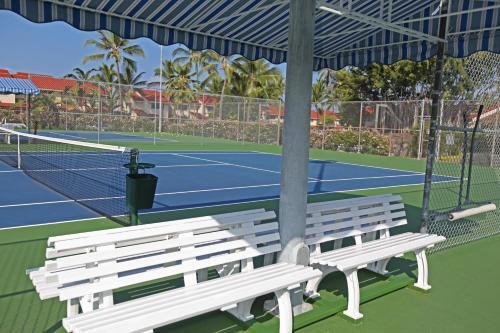 Kona Surf & Racquet Club 4-204
