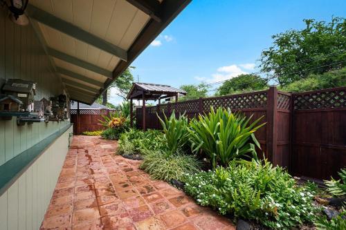 Alii Drive Cottage 78-6662