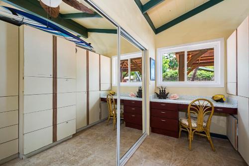 Alii Drive Cottage 78-6662