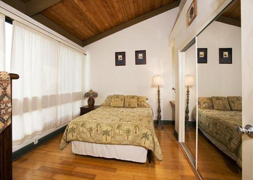 Kailua Bay Resort Unit 1306