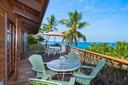 Pacific Edge Kona Home