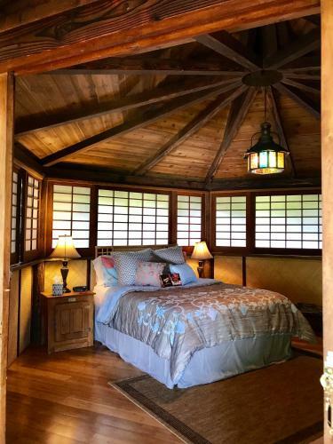 Bed & Breakfast Hale Maluhia Country Inn