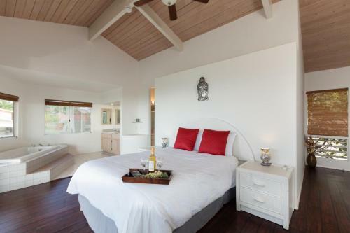 Kona Coastview Vacation Home