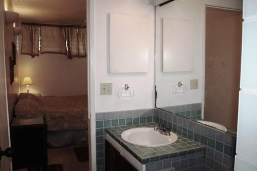 Apartamento Alii Condo #624779