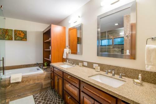 Ridge 2614 Gold Villa