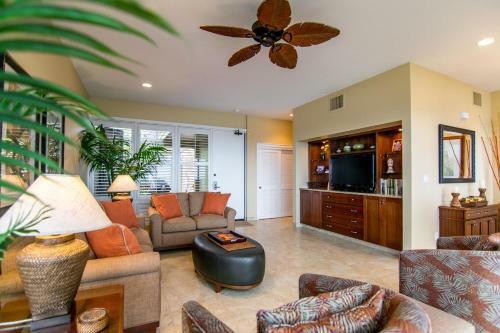 Bay Villa 21g4 Gold Beach Front