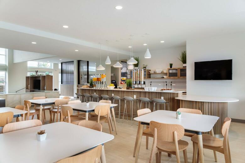 Hotel Element Houston Katy