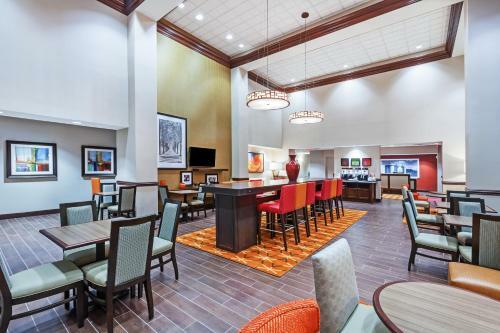 Hotel Hampton Inn & Suites Houston I-10 West Park Row, Tx