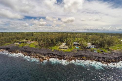 Oceanfront Aloha House