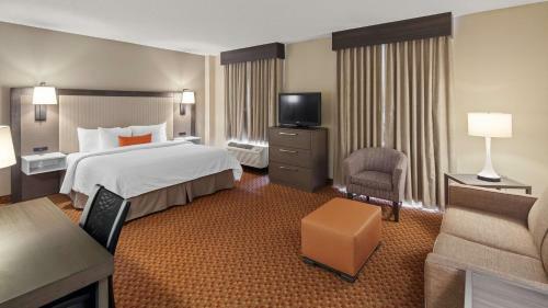 Best Western Plus Kendall Hotel & Suites