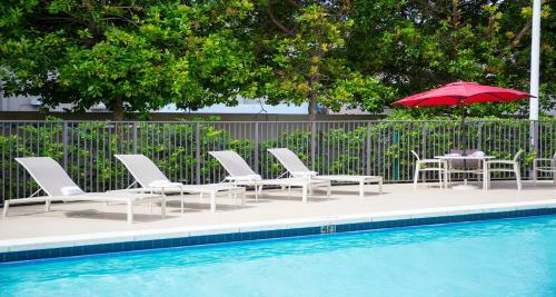 Best Western Plus Kendall Hotel & Suites