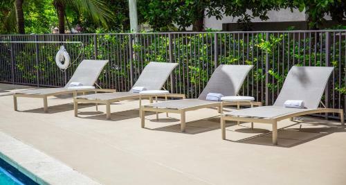 Best Western Plus Kendall Hotel & Suites