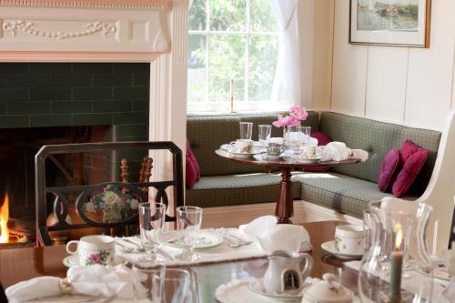 Bed & Breakfast Captain Jefferds Inn