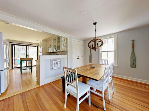 4 Briarwood Drive Home
