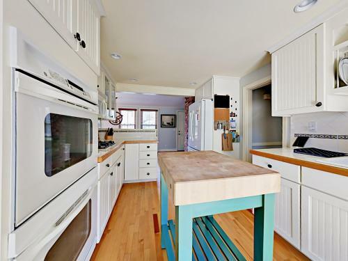 4 Briarwood Drive Home