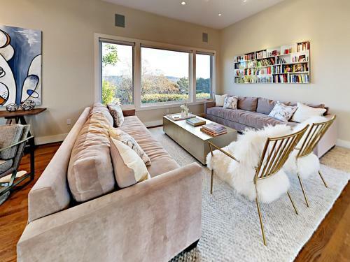 Valley Of The Moon Estate