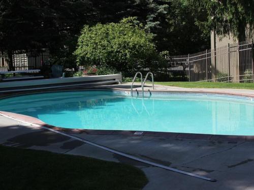 Sun Valley Condo 112