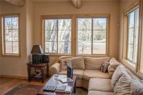 Townhomes At River Run, Walk To Lifts And River