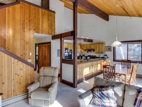 Bridgepoint Condo On Trail Creek