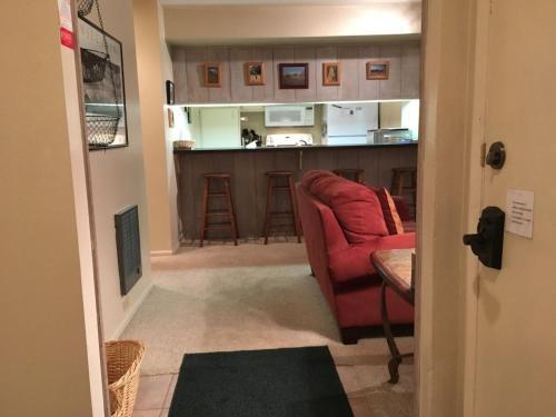 Sun Valley Condo 153